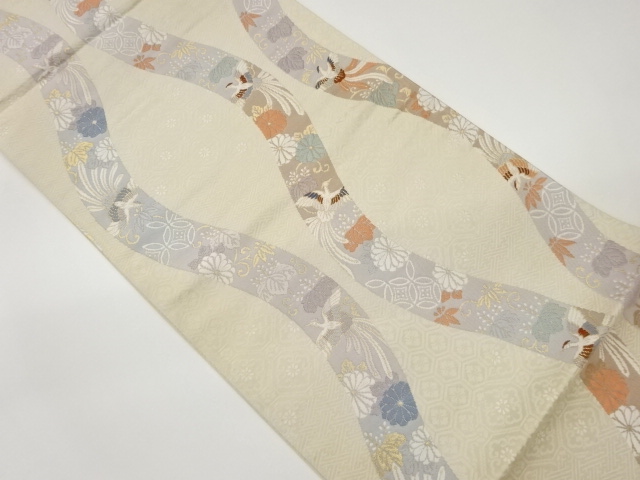 立涌に古典柄模様織出し袋帯